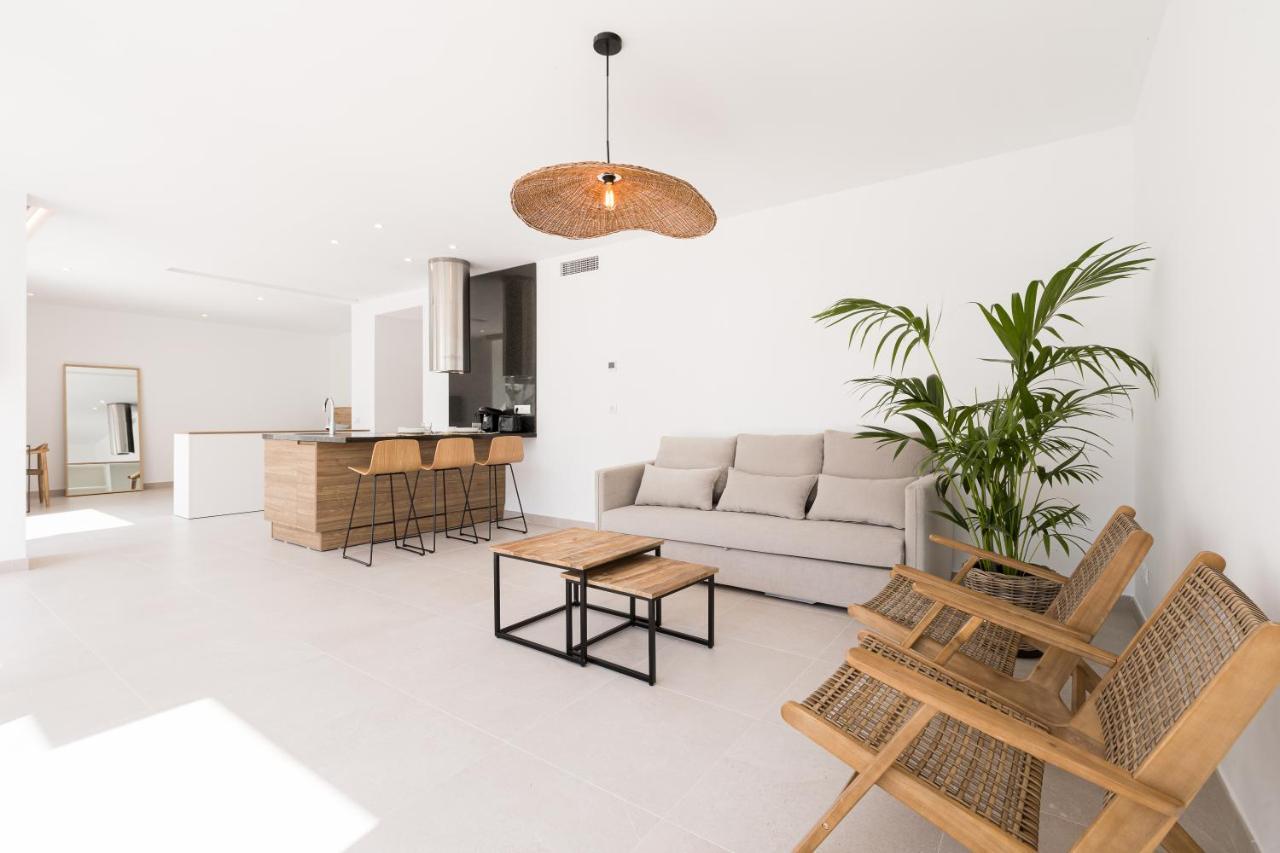 Bossa Bay Suites With Private Pool - Mc Apartments Ibiza Exterior photo